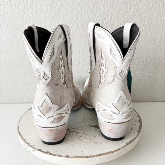 Lane CHASE THE WIND Womens Cowboy Bootie 12 Western Short White Cowgirl Boots - Picture 3 of 11